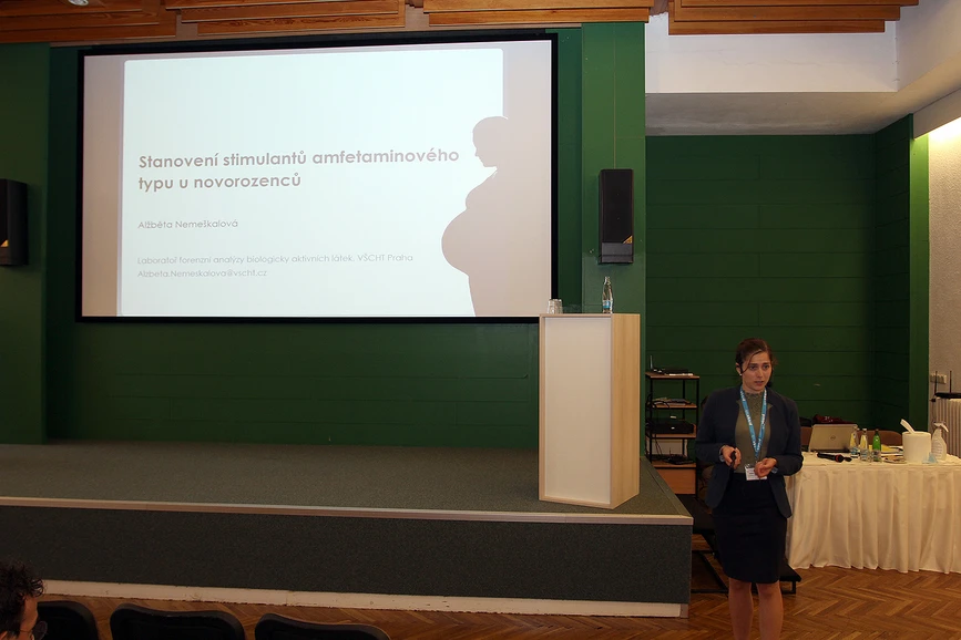 SSJMM: Přednáška: A. Nemeškalová - Stanovení stimulantů amfetaminového typu u novorozenců