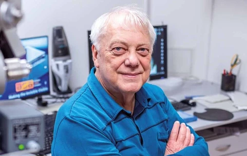 Krása neviditelného krystalu. Jak se zkoumá skrytý svět atomů a molekul