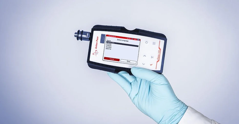 Anton Paar: Cora 100 ruční Ramanův spektrometr.