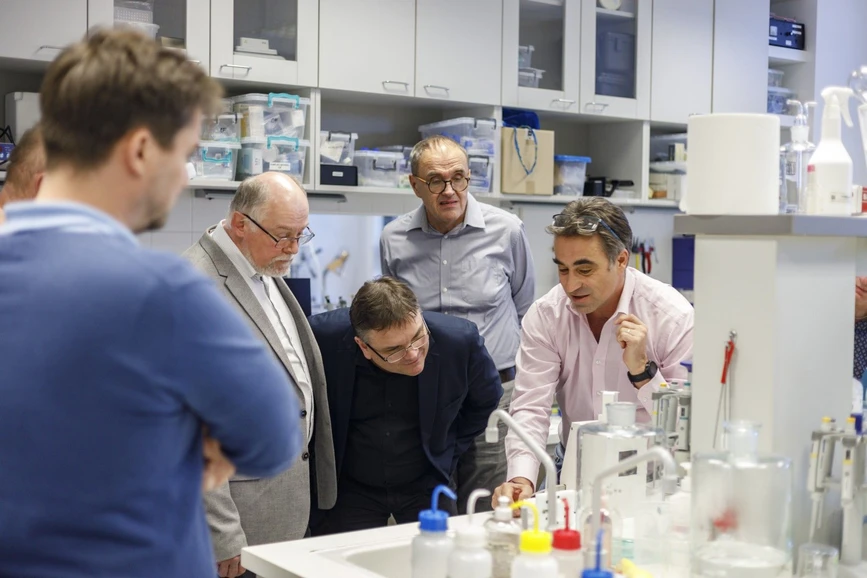 Watrex: Obr. 5 Členové týmu ATEBIO Watrex Praha - RNDr. Roman Kysilka, CSc., doc. RNDr. Marek Minárik, Ph.D., MBA, Ing. Michal Náhubek, Ph.D.