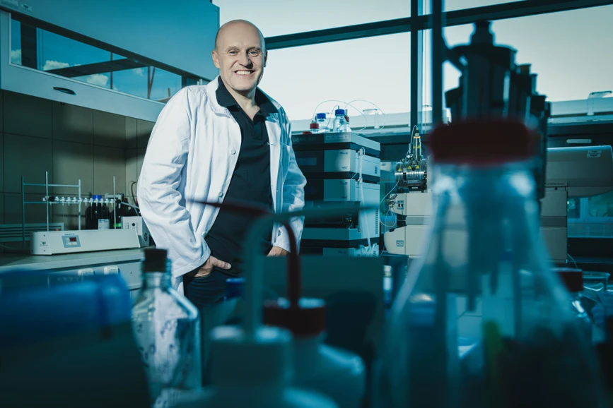 CXI TUL: Ústav pro nanomateriály, pokročilé technologie a inovace Technické univerzity v Liberci.