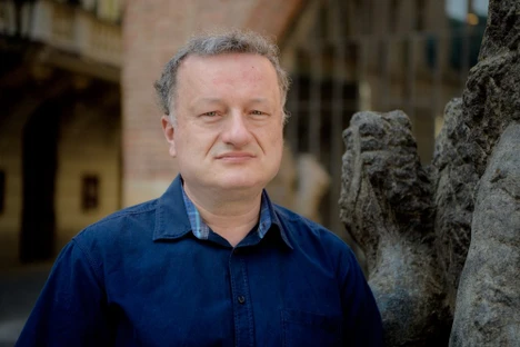 Nezbývá nám nic jiného než se zavřít a doufat, že to za tři týdny zabere, míní biochemik Konvalinka