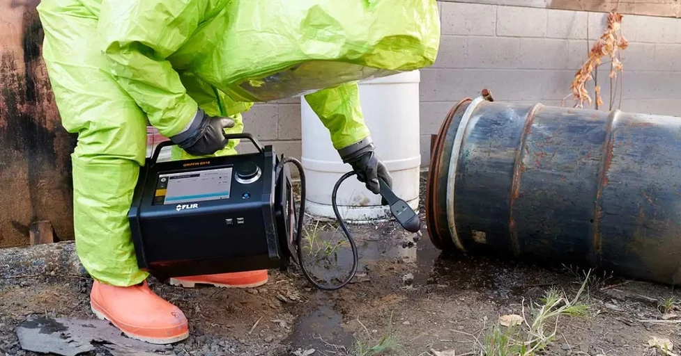 FLIR: Meranie úniku pár z podozrivého nálezu