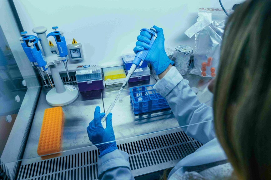 Forum UKHynek Glos Biofyzička Gálisová využije ERC k vývoji cílené dopravy léčiv