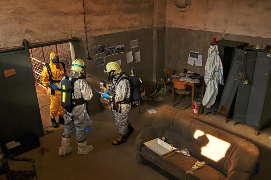 HZSCR : Nález nelegální drogové laboratoře.