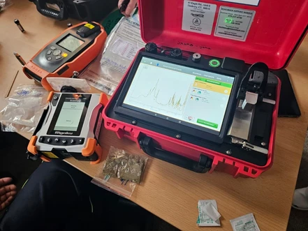 Spolupráce našich specialistů na chemickou ochranu s Národní protidrogovou centrálou: efektivní detekce drog