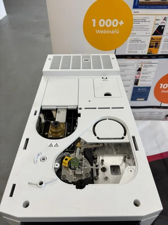 Agilent Intuvo 9000 plynový chromatograf, S/SL, FID, G3950A (Bazar)