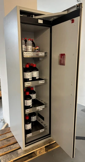 Asecos bezpečnostní skříň Q-CLASSIC-90 (Bazar)