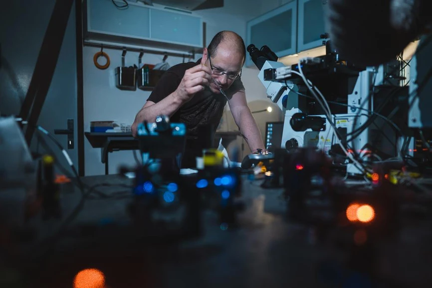 Noc vědců: Laboratoř biofyzikální chemie - exkurze s ukázkou