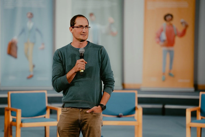 RECETOX: Ondřej Adamovský (CELSPAC Setkání generací na Festivalu vědy)