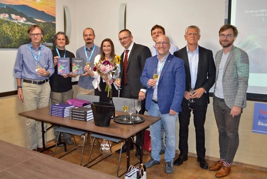 UK, FaF HK/Zuzana Hadysová/Maria Carmen Catapano: Česká chromatografická škola – HPLC.cz 2021