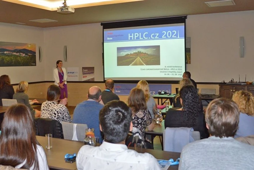 <p>UK, FaF HK/Zuzana Hadysová/Maria Carmen Catapano: Česká chromatografická škola – HPLC.cz 2021</p>
