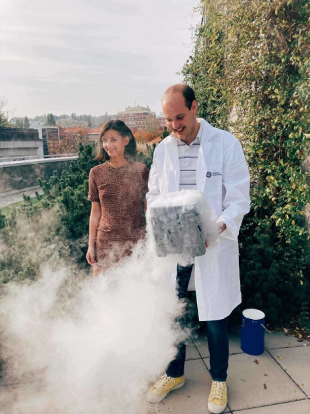 Forum/Kateřina Radilová: Už víme, jak flavonoidy působí proti chřipce