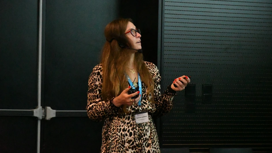 UOChB/Michal Hoskovec/PMHPMS: Mapping of Regional and Subregional Unbound Drug Transport Across Blood-Brain Barrier Enabled by Quantitative Mass Spectrometry Imaging (Dominika Luptáková)