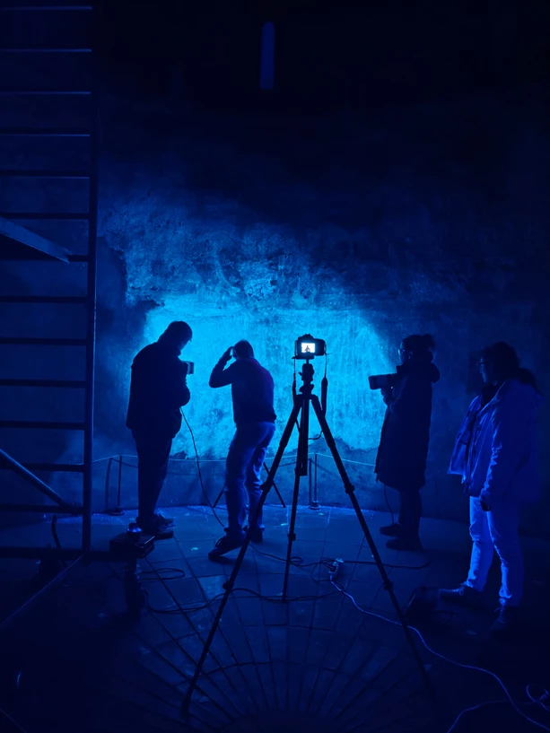 UPCE: Studující a pedagogové Fakulty restaurování zkoumají malby ve znojemské rotundě