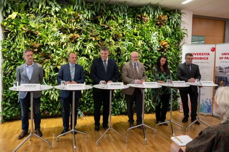 Univerzita Pardubice představila koncept klinické studie diagnostiky rakoviny slinivky břišní