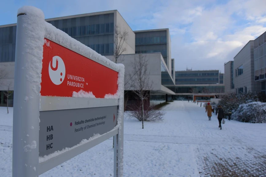 <p>Univerzita Pardubice/Adrián Zeiner: Osm osobností Univerzity Pardubice patří mezi nejcitovanější vědce světa</p>
