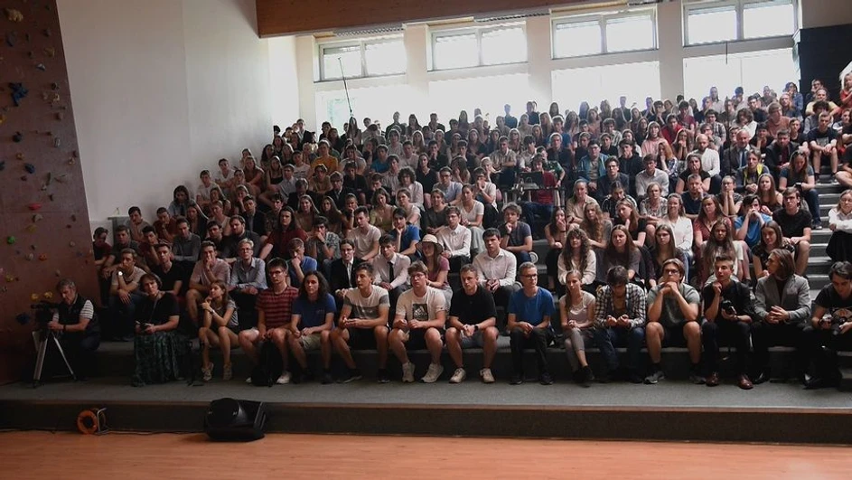 Vědavýzkum.cz: Středoškolská odborná činnost neboli SOČ – brána do světa vědy