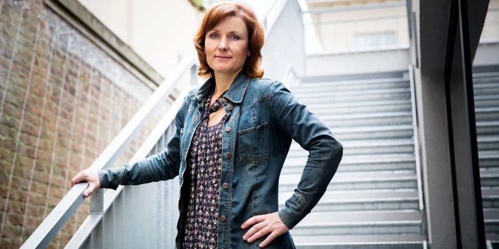 Universitas: Daniel Hamerník: Chemička Jana Roithová jako jediná Češka získala dvakrát prestižní ERC grant.