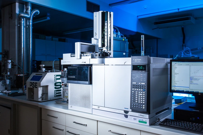 Univerzita Palackého v Olomouci: Katedra analytické chemie