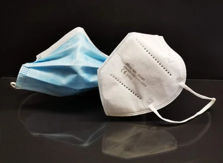 Rychlá a cenově výhodná metoda HS-GC-FID pro analýzu ethylenoxidu v chirurgických obličejových rouškách